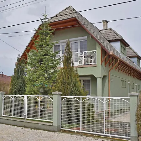 Apartment Two-bedroom In Balatonlelle
